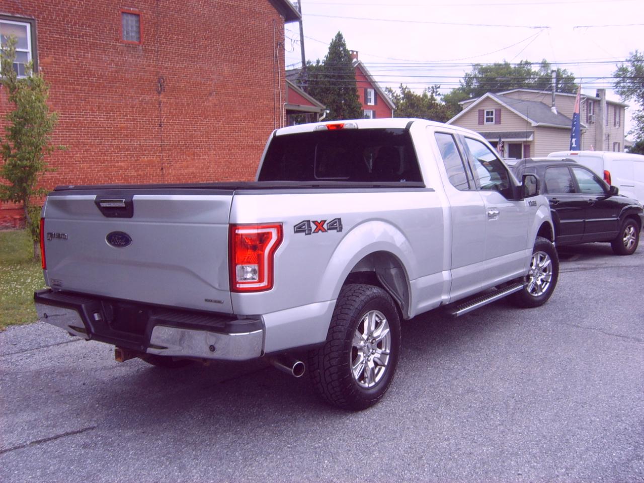 Ford F-150 Lariat SuperCab 8-ft. 4WD 2016