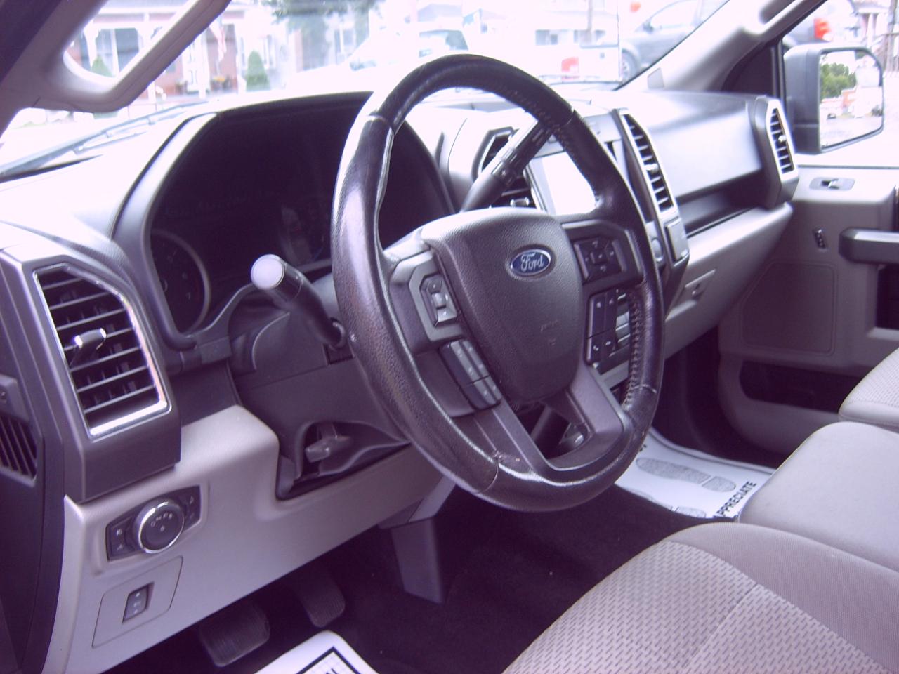 Ford F-150 Lariat SuperCab 8-ft. 4WD 2016