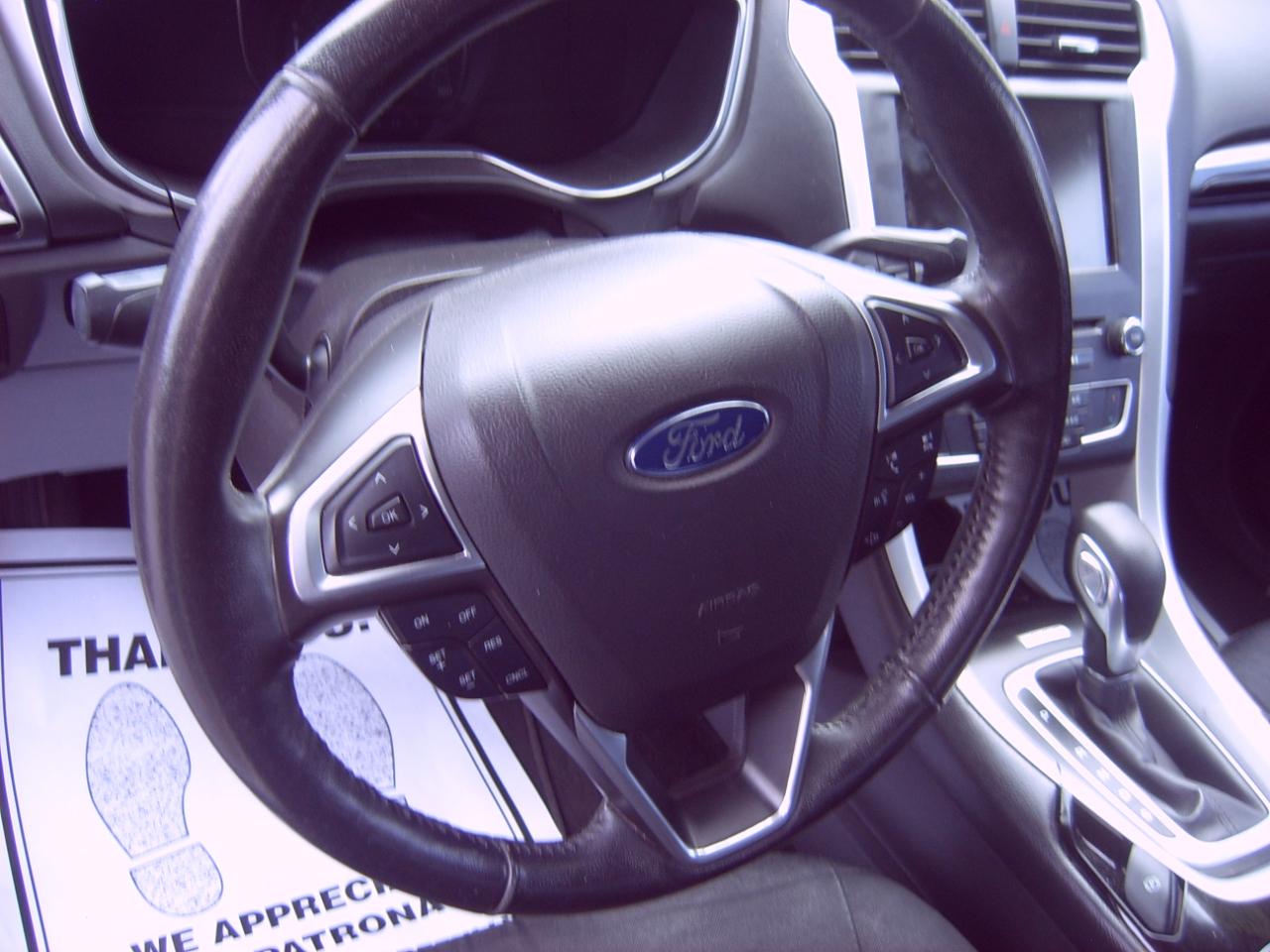 Ford Fusion SE 2016
