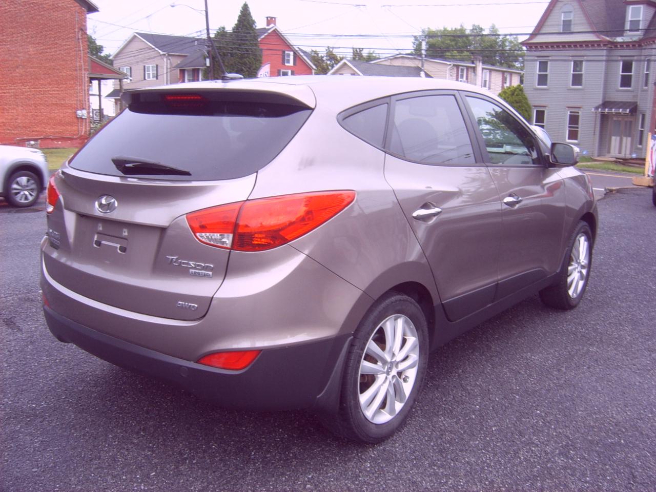 Hyundai Tucson Limited Auto AWD 2013