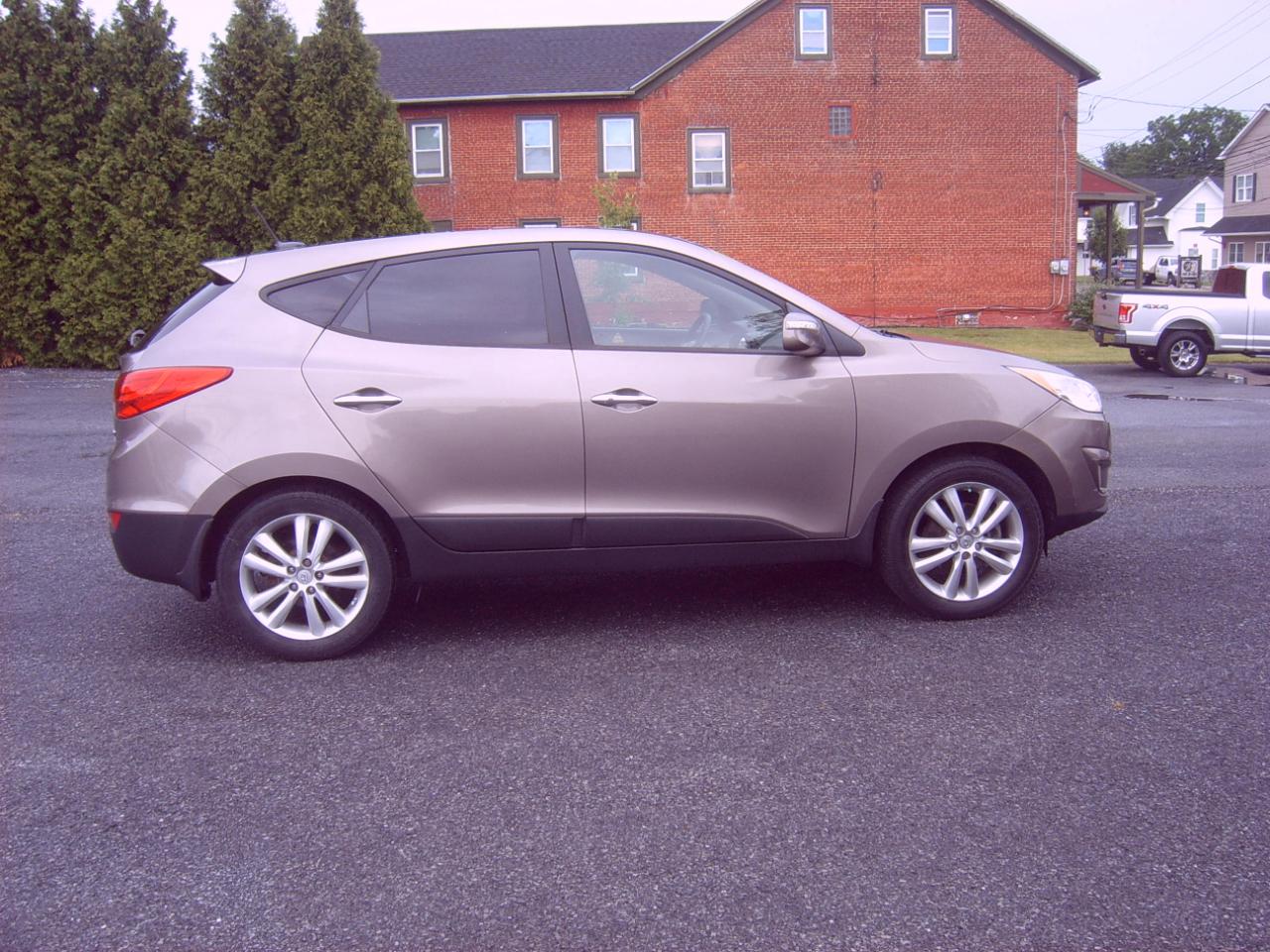Hyundai Tucson Limited Auto AWD 2013