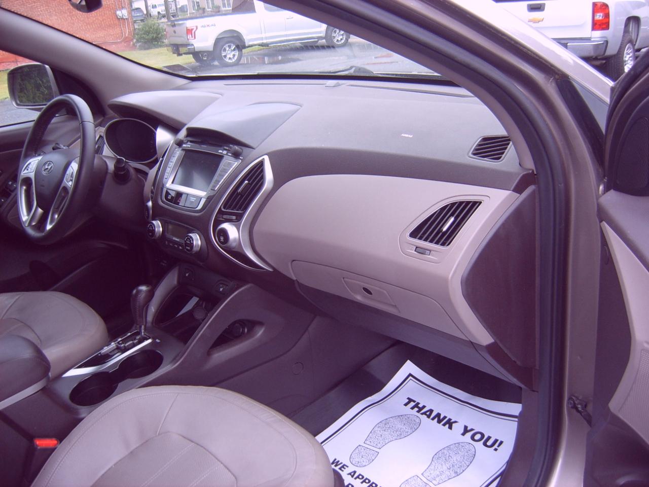 Hyundai Tucson Limited Auto AWD 2013