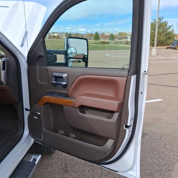 Chevrolet Trucks 3500HD  2019 Chevrolet Trucks 3500HD  2019