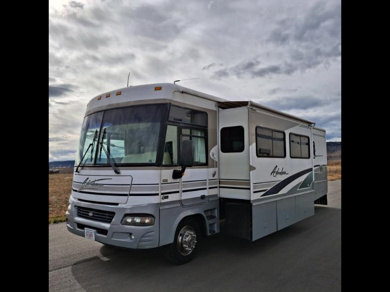 Winnebago Adventurer  2004 Winnebago Adventurer  2004