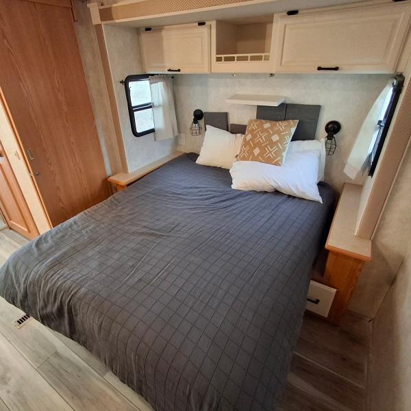 Winnebago Adventurer  2004 Winnebago Adventurer  2004