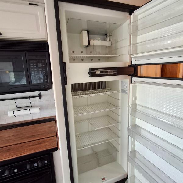 Winnebago Adventurer  2004 Winnebago Adventurer  2004