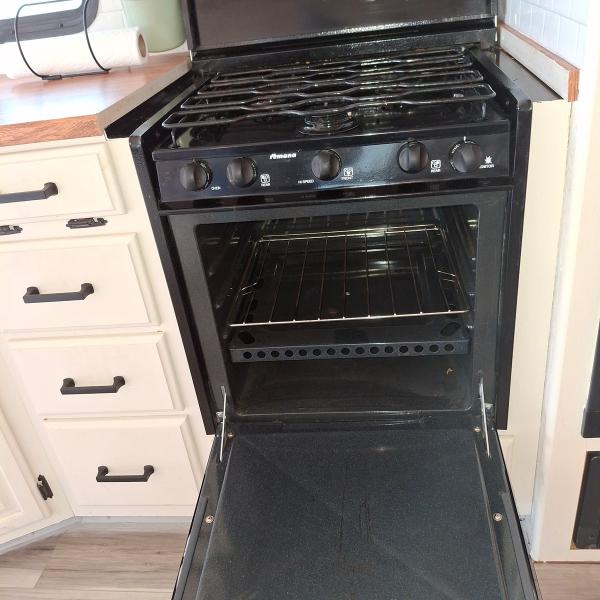 Winnebago Adventurer  2004 Winnebago Adventurer  2004