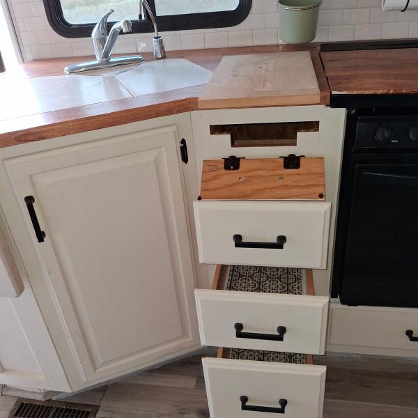 Winnebago Adventurer  2004 Winnebago Adventurer  2004