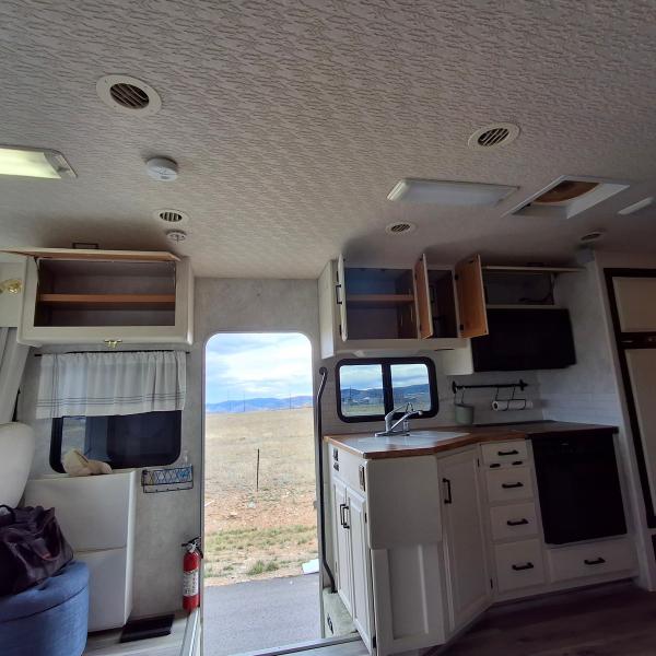 Winnebago Adventurer  2004 Winnebago Adventurer  2004