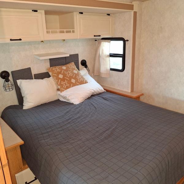 Winnebago Adventurer  2004 Winnebago Adventurer  2004