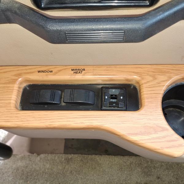 Winnebago Adventurer  2004 Winnebago Adventurer  2004