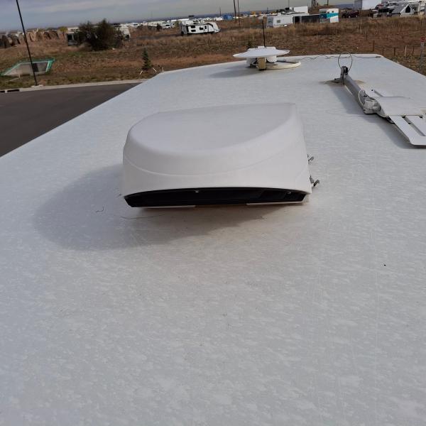 Winnebago Adventurer  2004 Winnebago Adventurer  2004