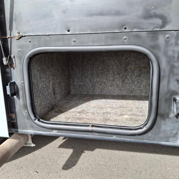 Winnebago Adventurer  2004 Winnebago Adventurer  2004