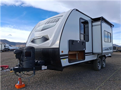 2021 Winnebago Micro Minnie 