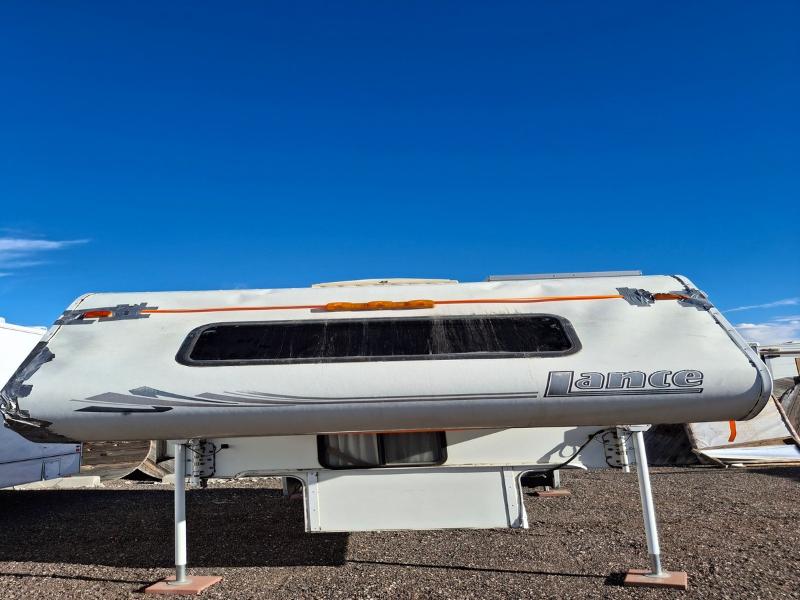 Lance Campers Lance (Long Bed)  2004