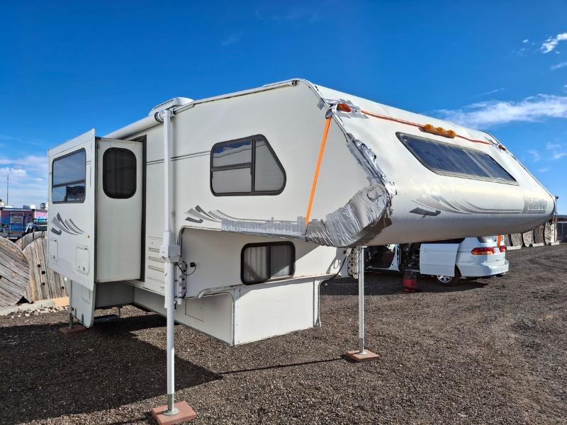 Lance Campers Lance (Long Bed)  2004