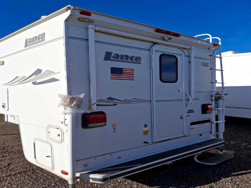 Lance Campers Lance (Long Bed)  2004