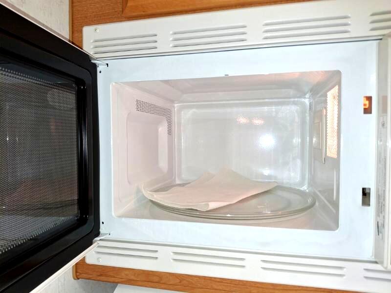 Lance Campers Lance (Long Bed)  2004