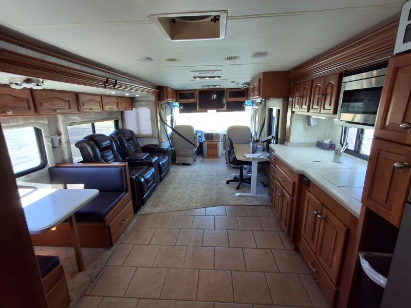 Tiffin Motorhomes Allegro Bus  2004