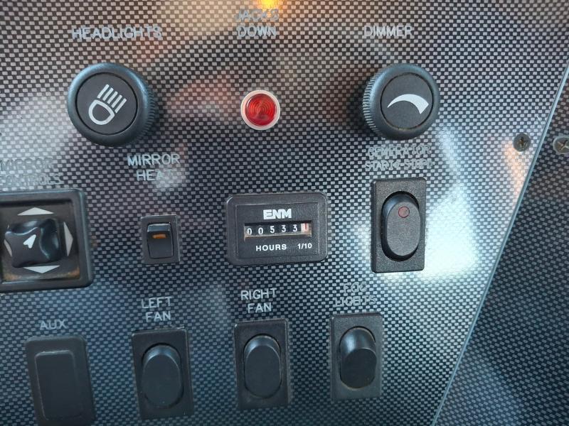 Tiffin Motorhomes Allegro Bus  2004