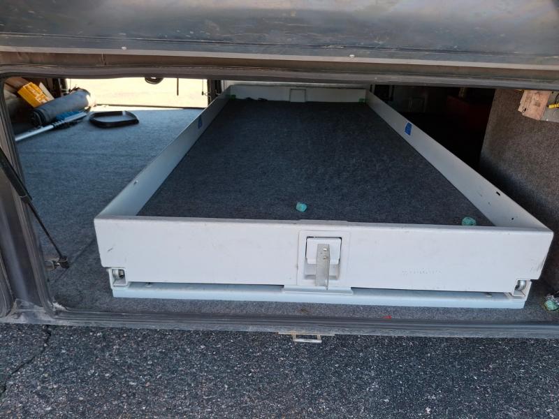 Tiffin Motorhomes Allegro Bus  2004