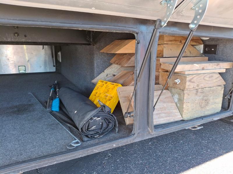 Tiffin Motorhomes Allegro Bus  2004