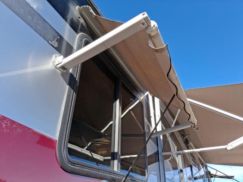 Tiffin Motorhomes Allegro Bus  2004