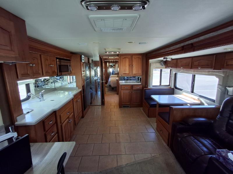 Tiffin Motorhomes Allegro Bus  2004