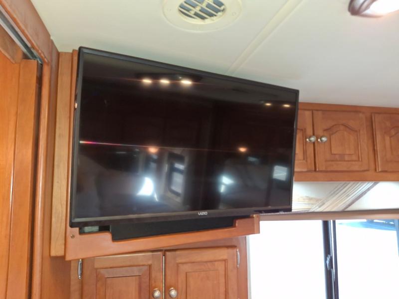 Tiffin Motorhomes Allegro Bus  2004