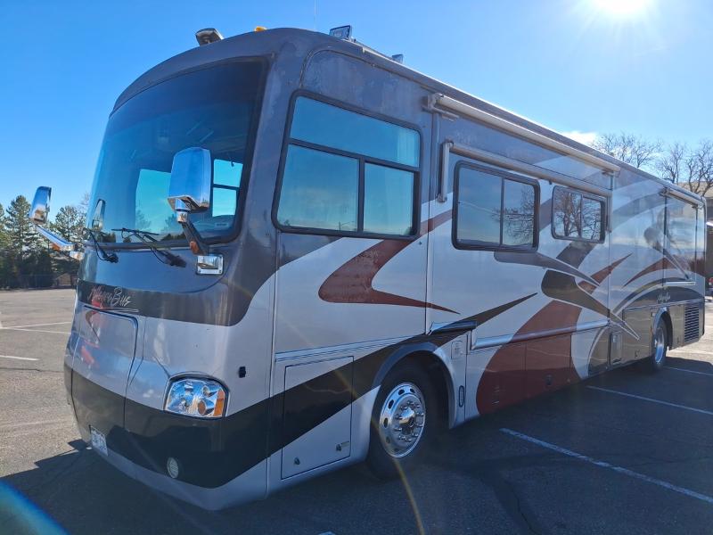 Tiffin Motorhomes Allegro Bus  2004