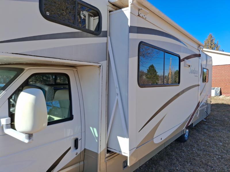 Coachmen Santara  2006