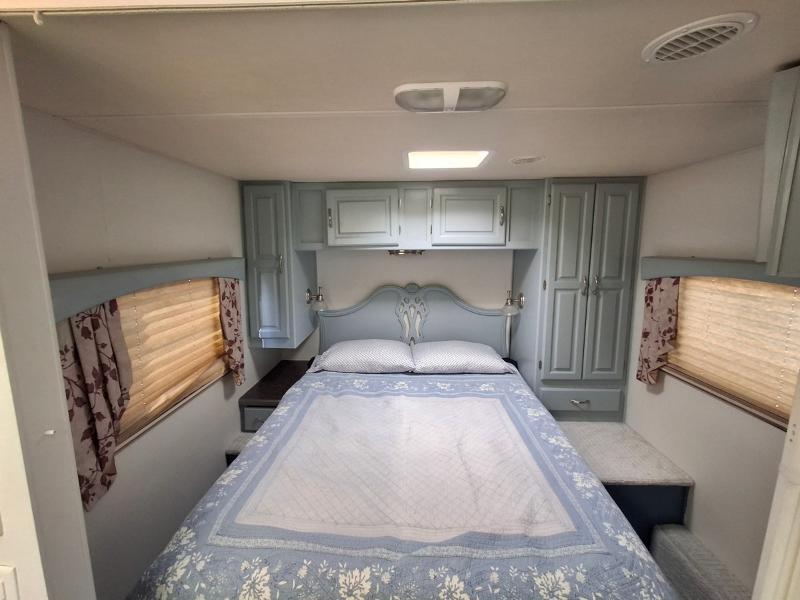 Coachmen Santara  2006