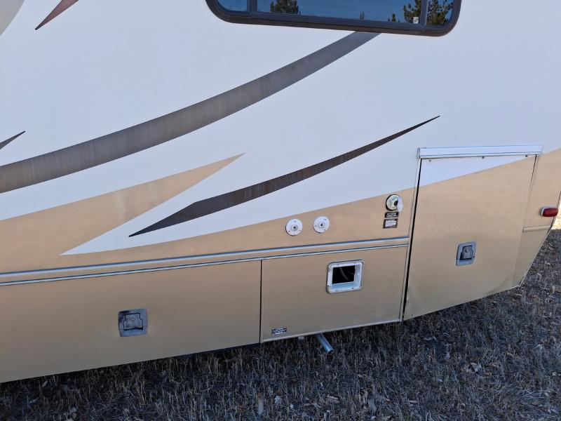 Coachmen Santara  2006