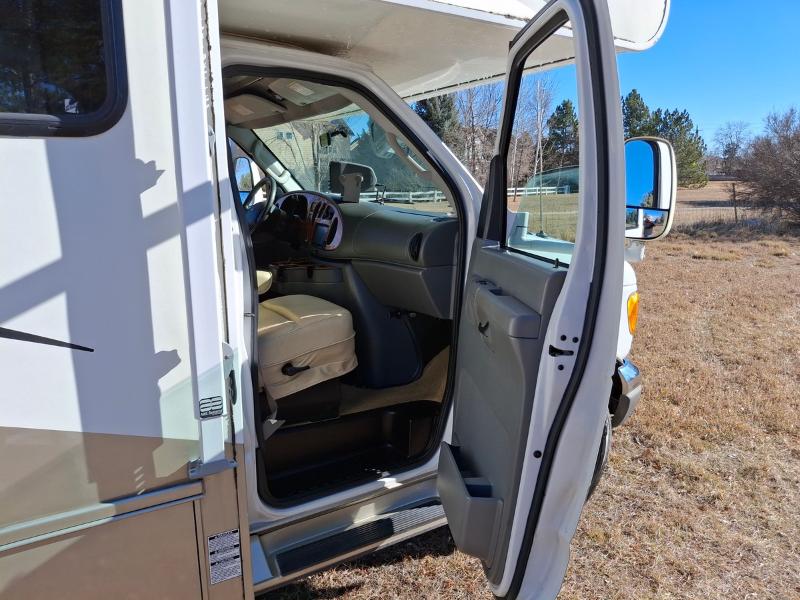 Coachmen Santara  2006