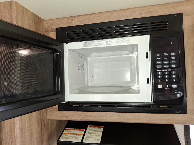 Jayco Jay Feather  2018