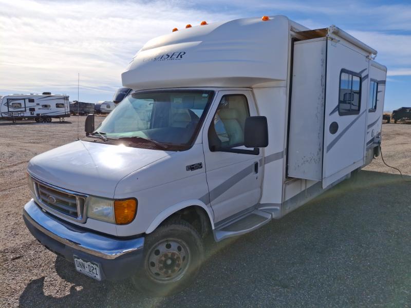 2005 Gulf Stream BT Crusier 5270