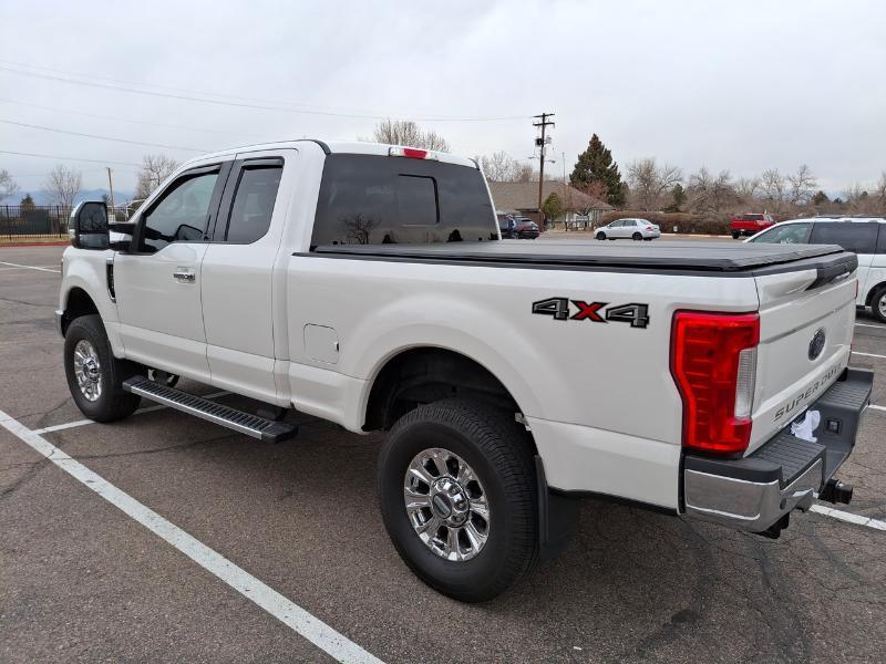 Ford F-250 Lariat SuperCab 4WD 2019