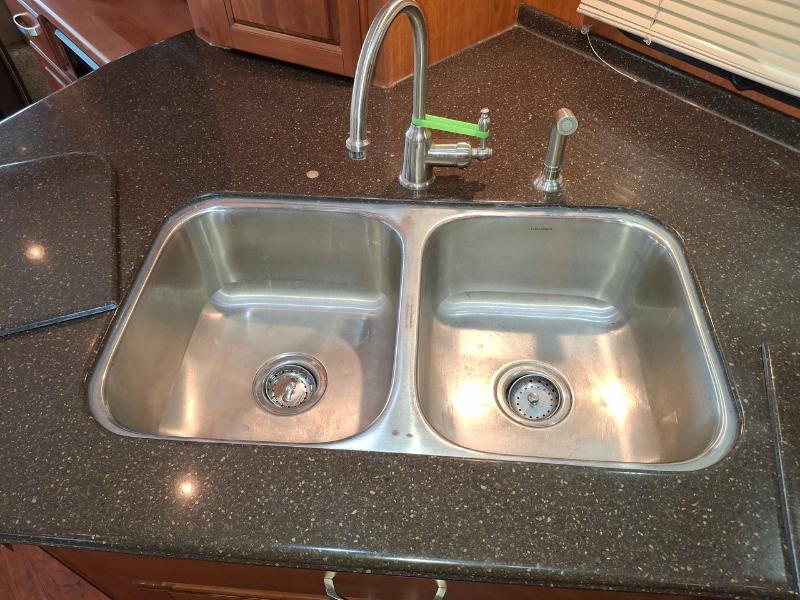 Carriage RV Carri-Lite  2011