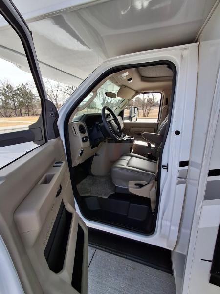 Thor Motor Coach Gemini  2023