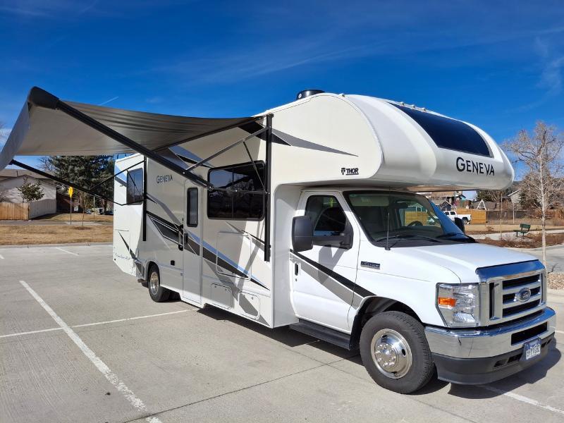 Thor Motor Coach Gemini  2023