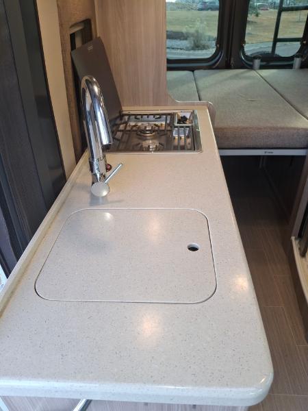 Thor Motor Coach Sequence 20J  2022