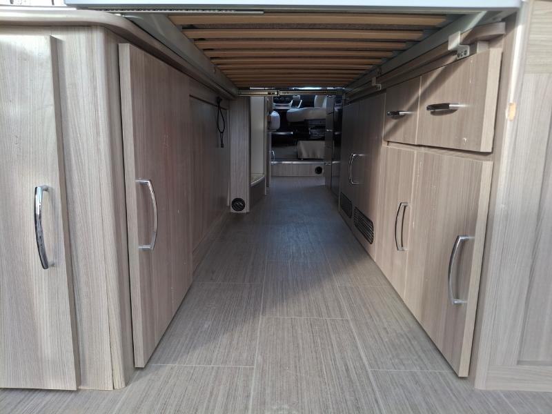 Thor Motor Coach Sequence 20J  2022