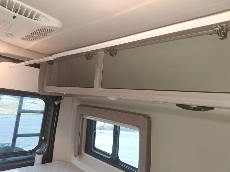 Thor Motor Coach Sequence 20J  2022