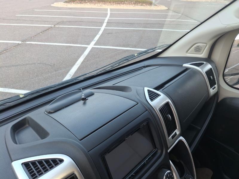 Thor Motor Coach Sequence 20J  2022