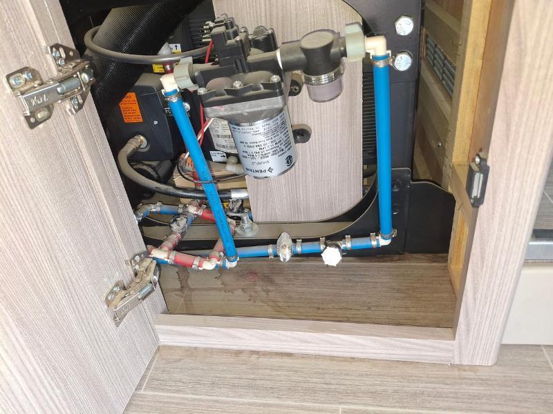 Thor Motor Coach Sequence 20J  2022