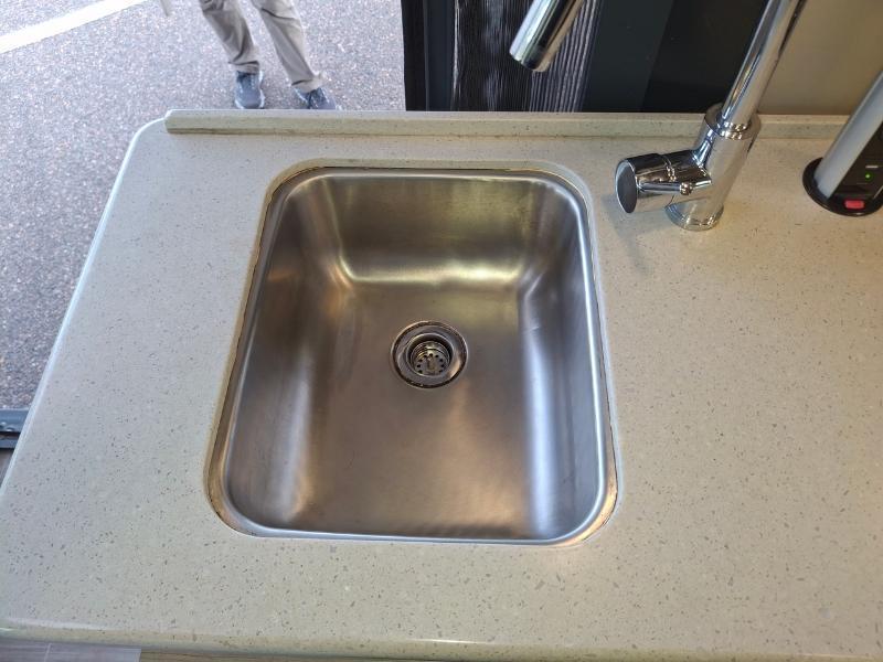 Thor Motor Coach Sequence 20J  2022