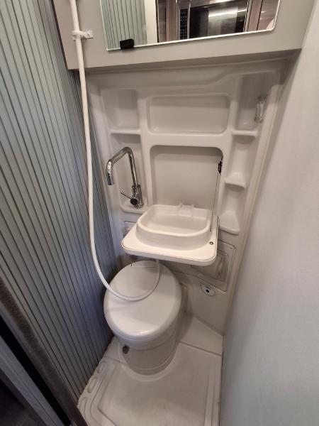 Thor Motor Coach Sequence 20J  2022