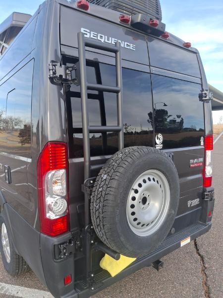 Thor Motor Coach Sequence 20J  2022