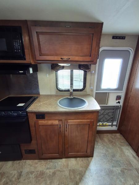 Lance Manufacturing M-1995  2015