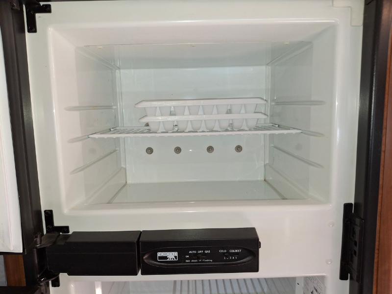 Lance Manufacturing M-1995  2015